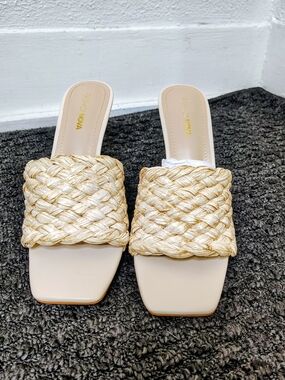 Fashion Nova Saharam Woven Raffia Heeled Slides